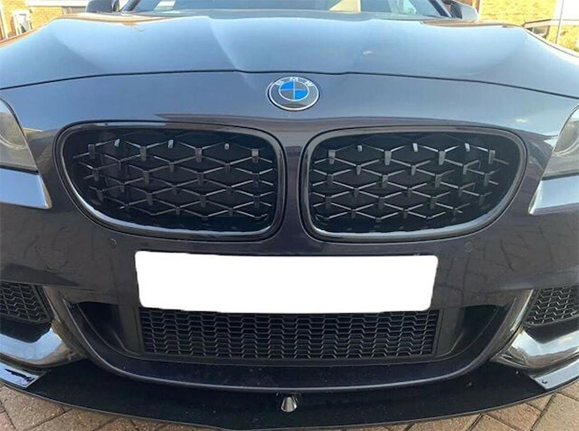 Bmw f10 ön panjur ızgara böbrek diamond full siyah