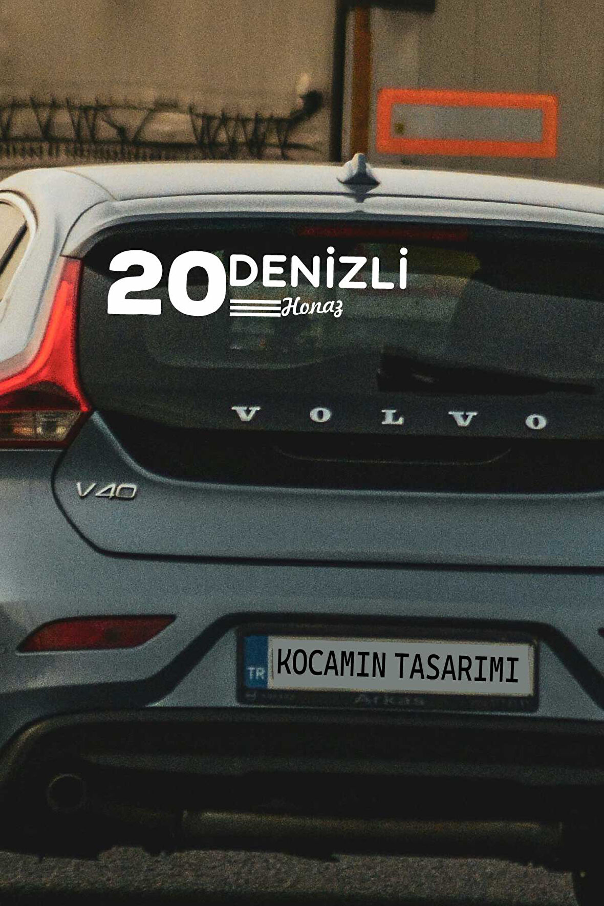 Denizli 20 Plaka Kodlu Beyaz Araç Sticker Honaz İlçe Yazılı Özel Tasarım 40x8 cm  Şehir ve İlçe Temalı Kaliteli Sticker