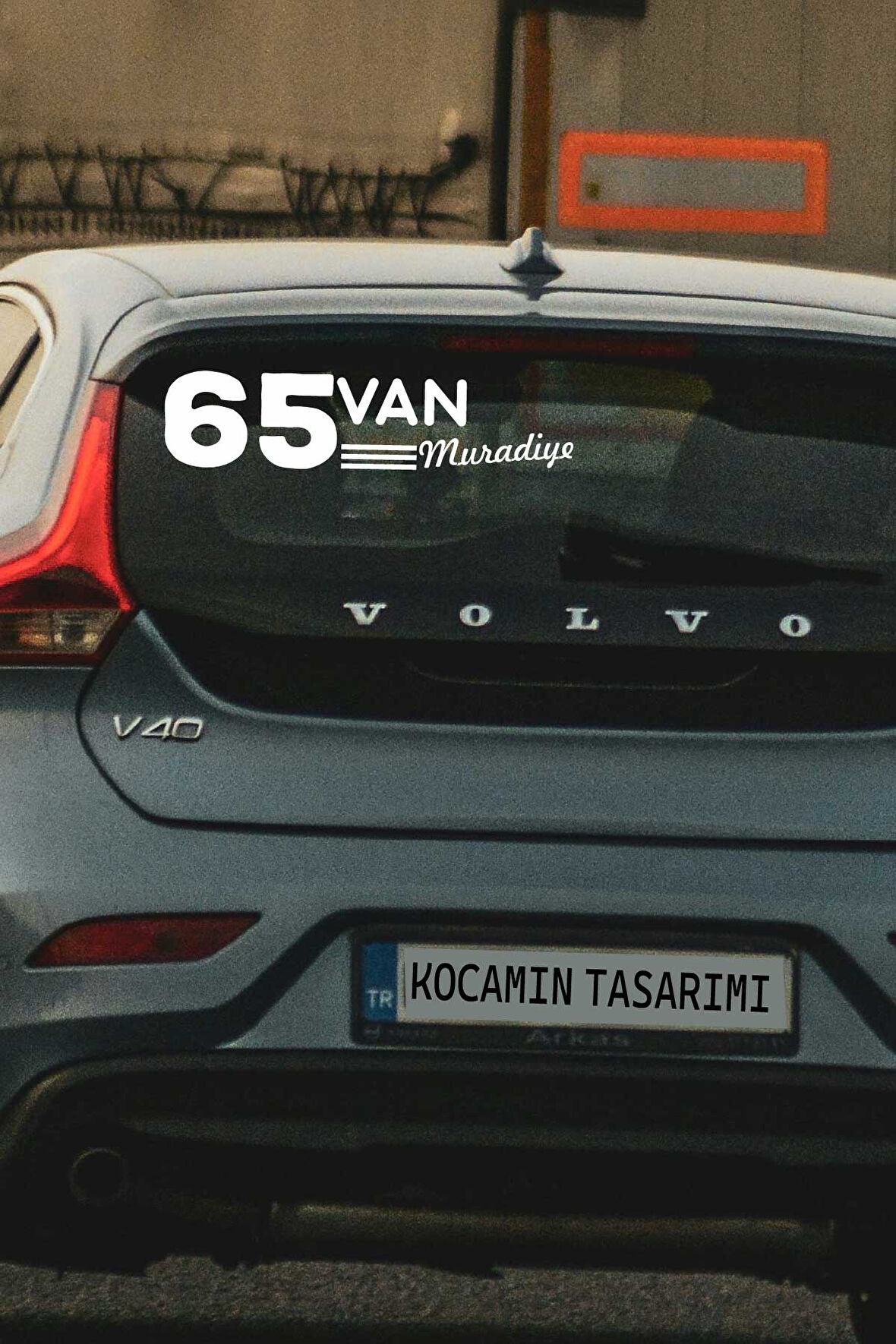 Van 65 Plaka Kodlu Beyaz Araç Sticker Muradiye İlçe Yazılı Özel Tasarım 40x8 cm  Şehir ve İlçe Temalı Kaliteli Sticker