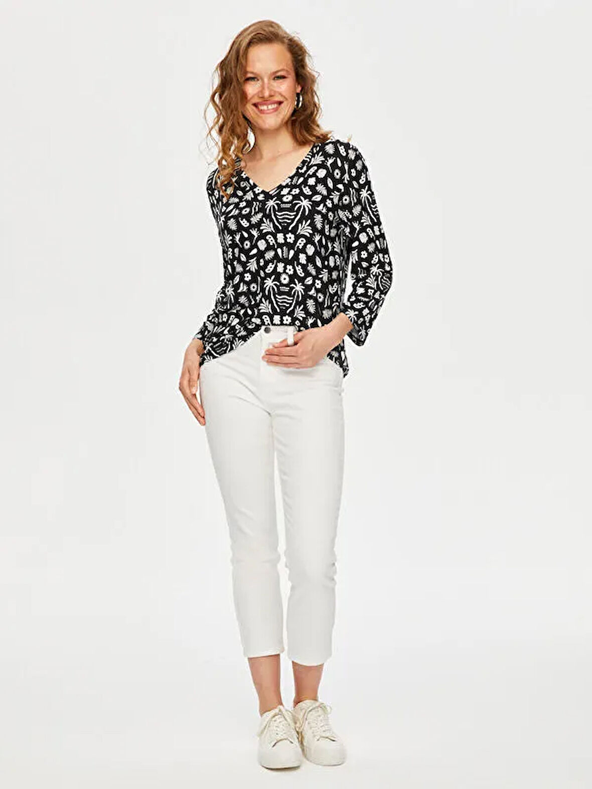 Monochrome Desen V Yaka 3/4 Kol T-Shirt S25TSH103
