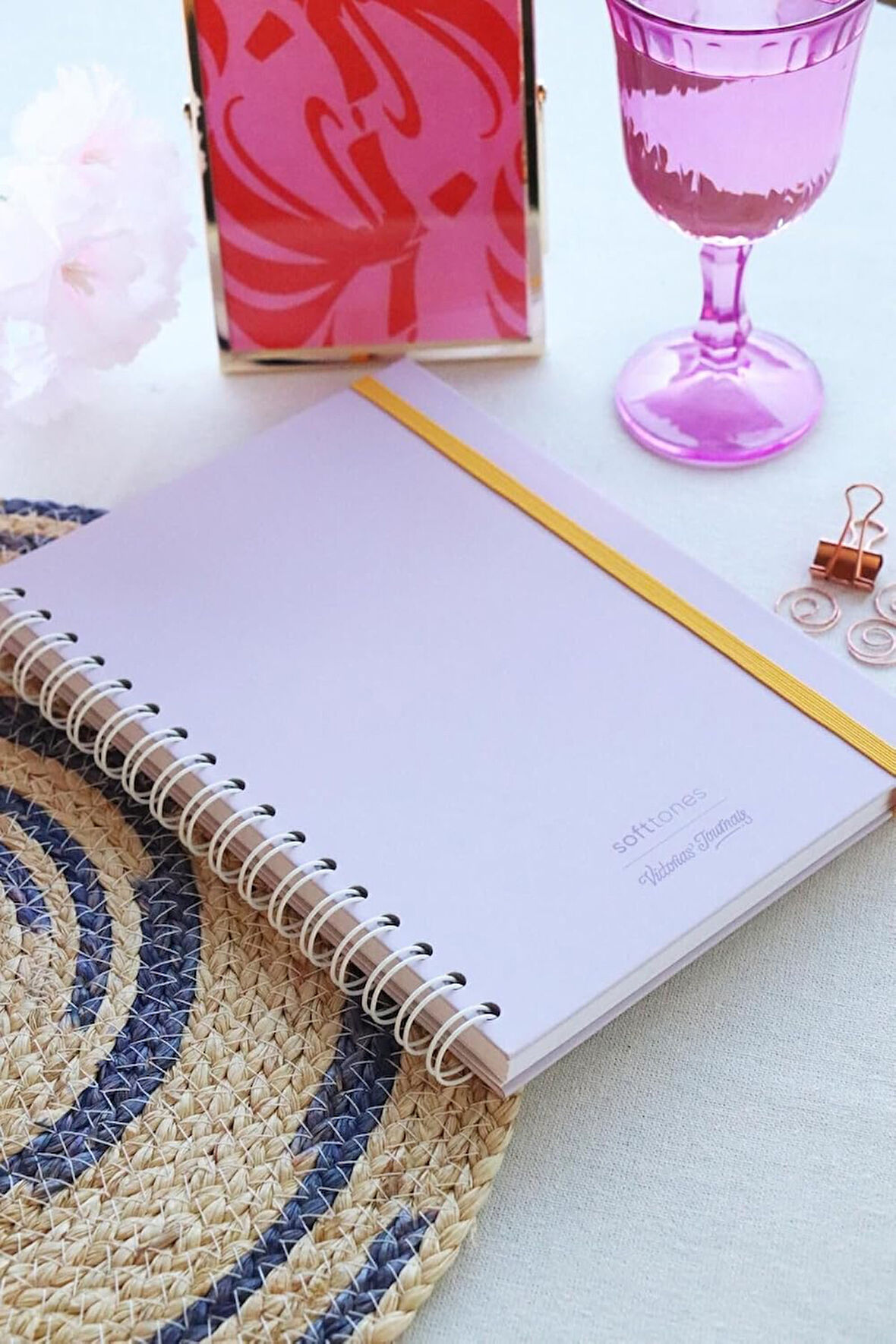 Defter Sert Kapak 192 Sayfa 96 Yaprak 17x24 cm 90gr
