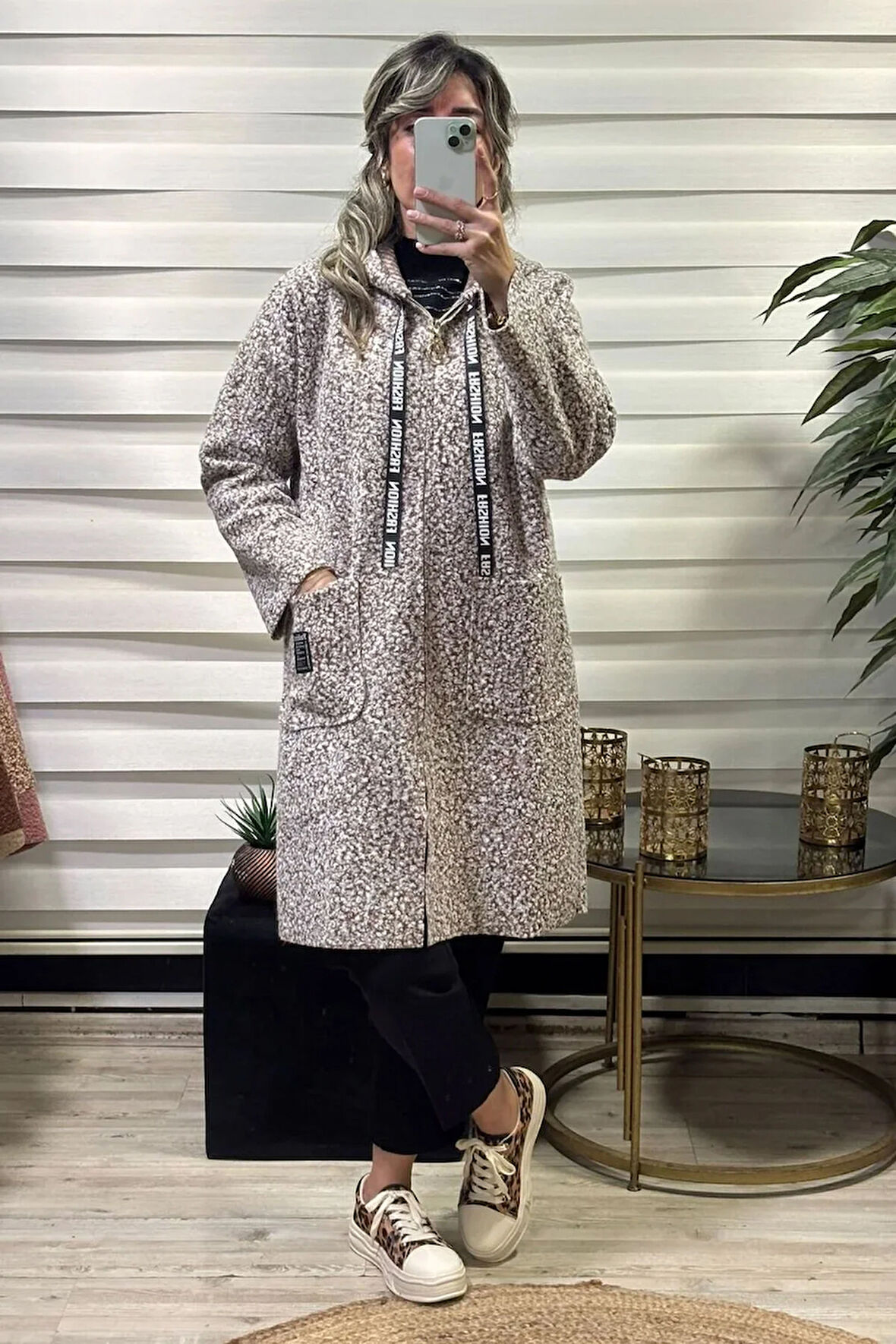 Kapüşonlu Pelüş Teddy Kırçıklı Buklet Hırka – Yumuşak Dokulu, Oversize Rahat Kesim 40-60 Beden