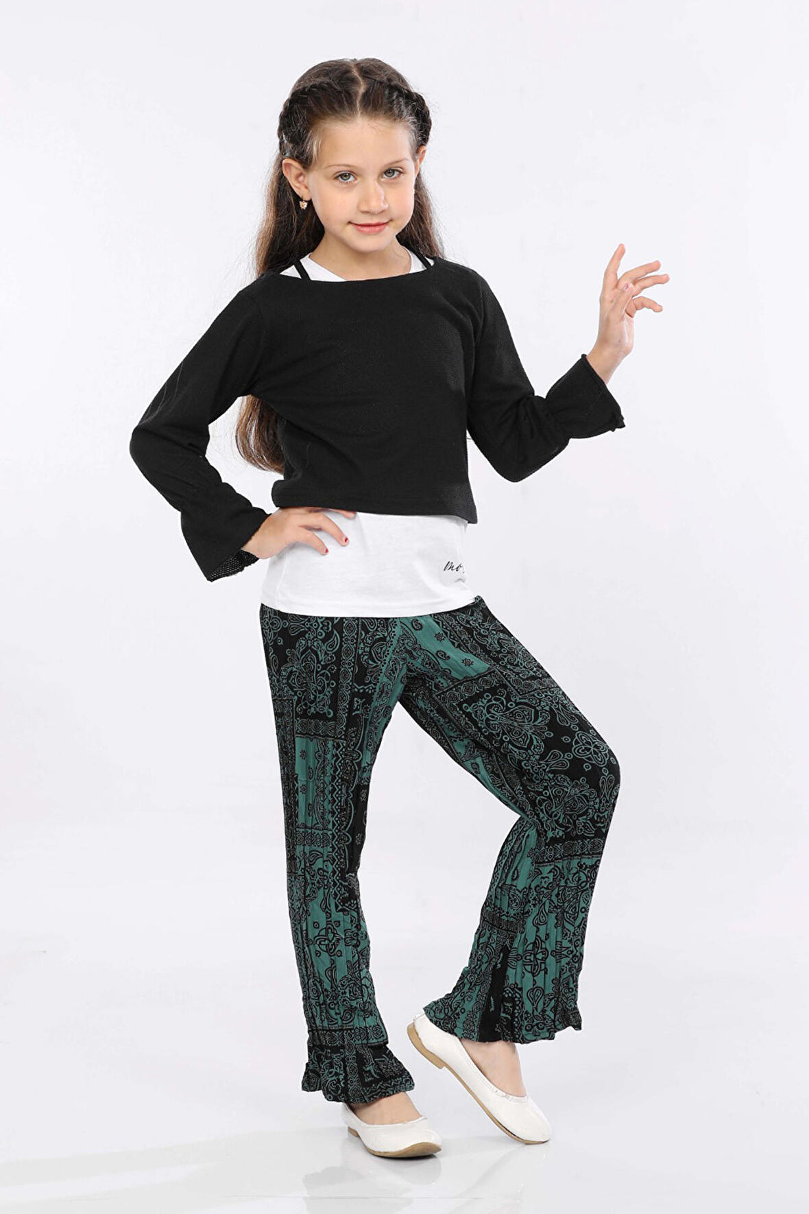 Mornio Kız Çocuk 3'lü Takım Fırfırlı Kol Sweatshirt,T-shirt ve Geniş Paça Pantolon MRN2426