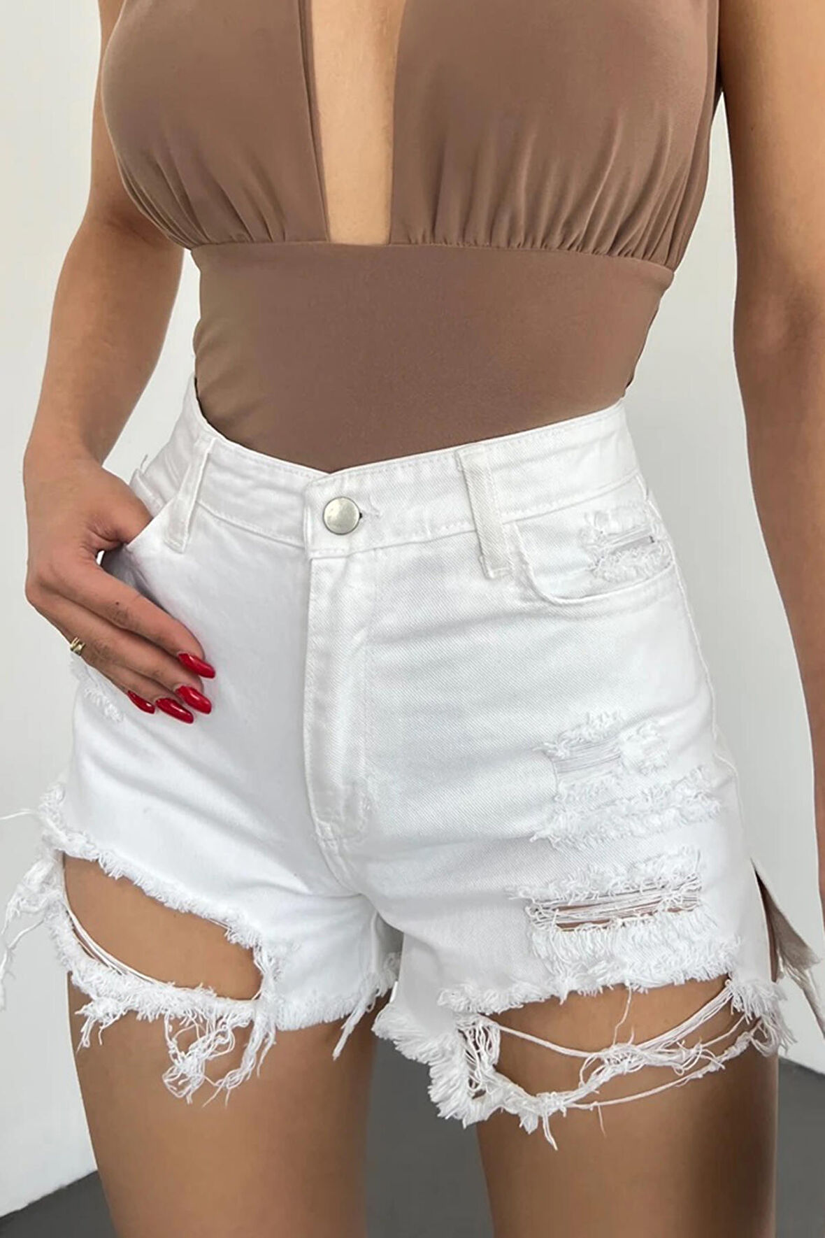 Yıkamalı Yırtıklı Mini Denim Şort Beyaz DFL4018