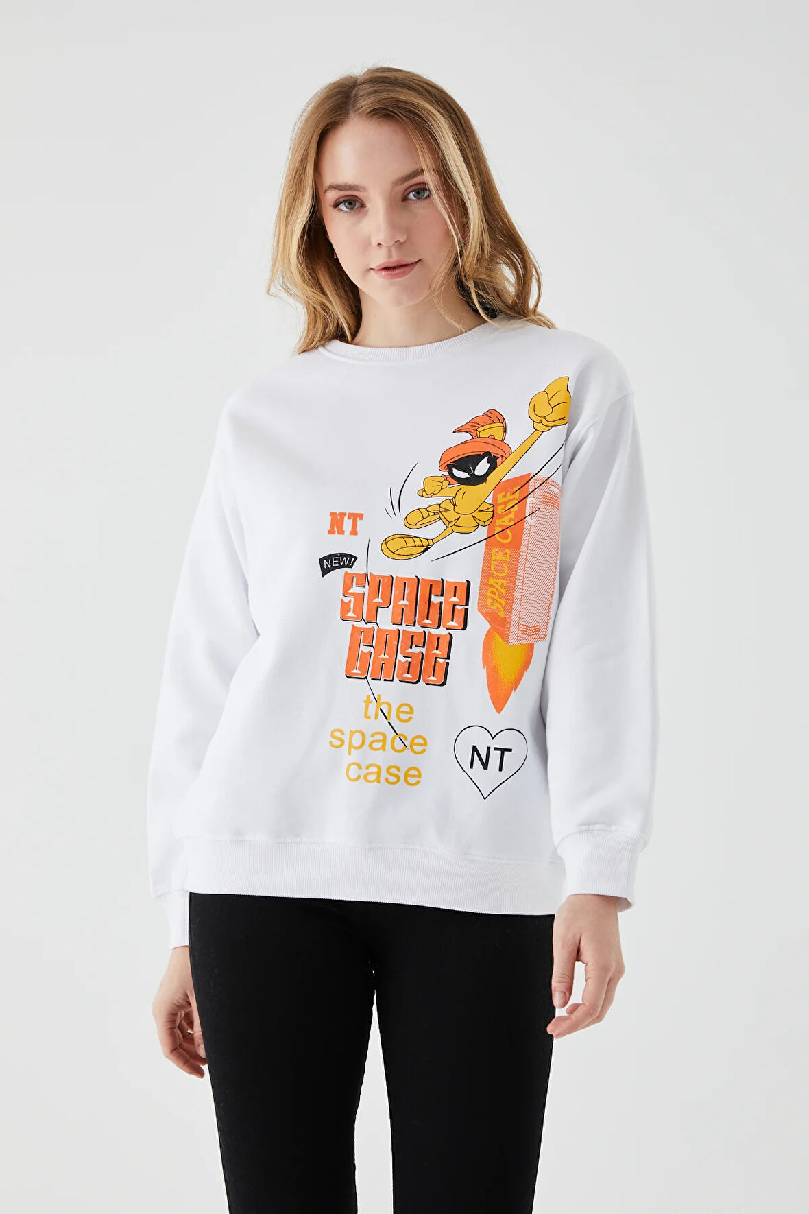 Go Veform Kadın Sıfır Yaka Baskılı Üç İp İçi Şardonlu Sweatshirt Beyaz ZN5110