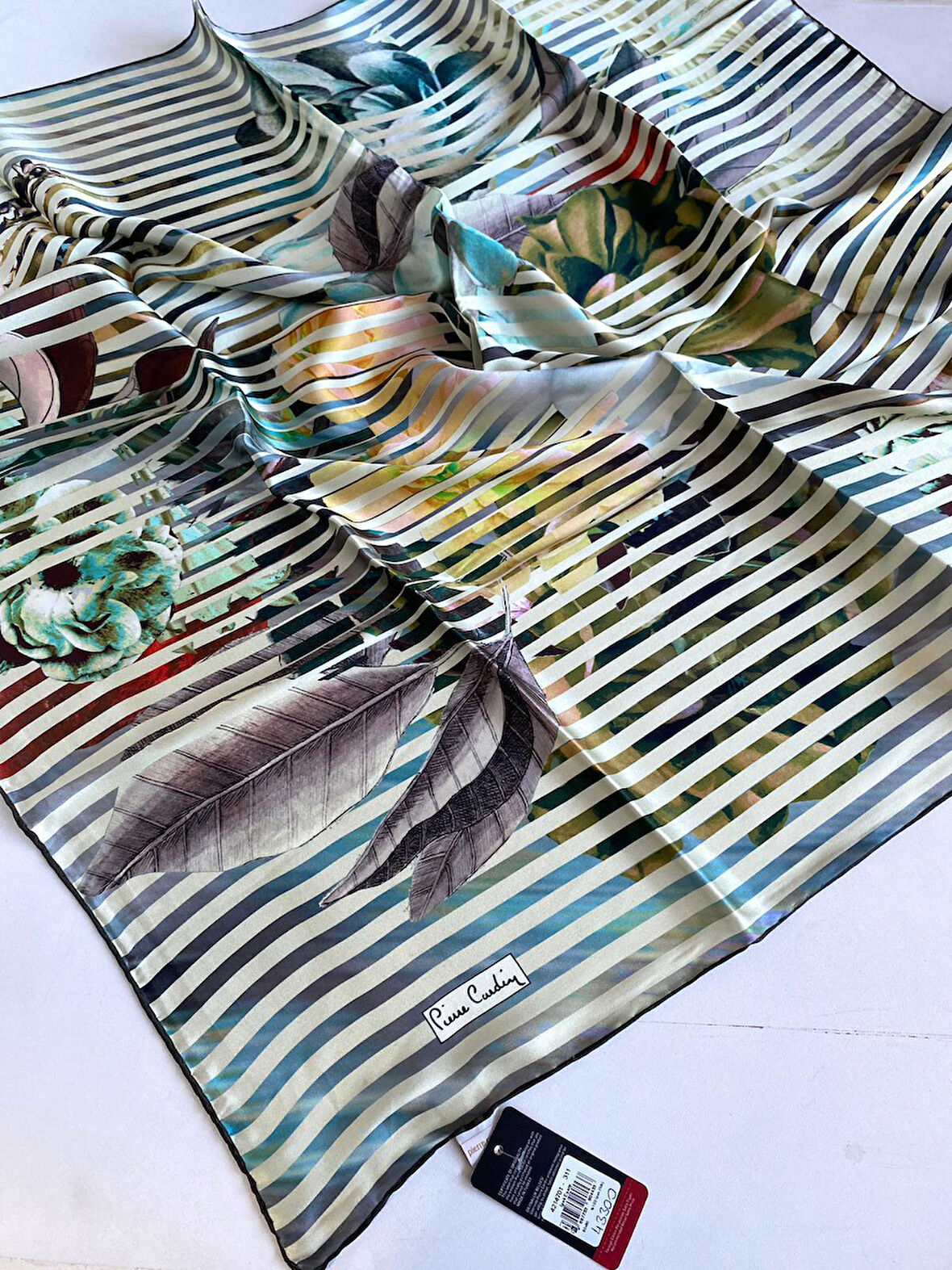 Pierre Cardin Sura İpek Eşarp 43300 Yeşil Karışık Desen