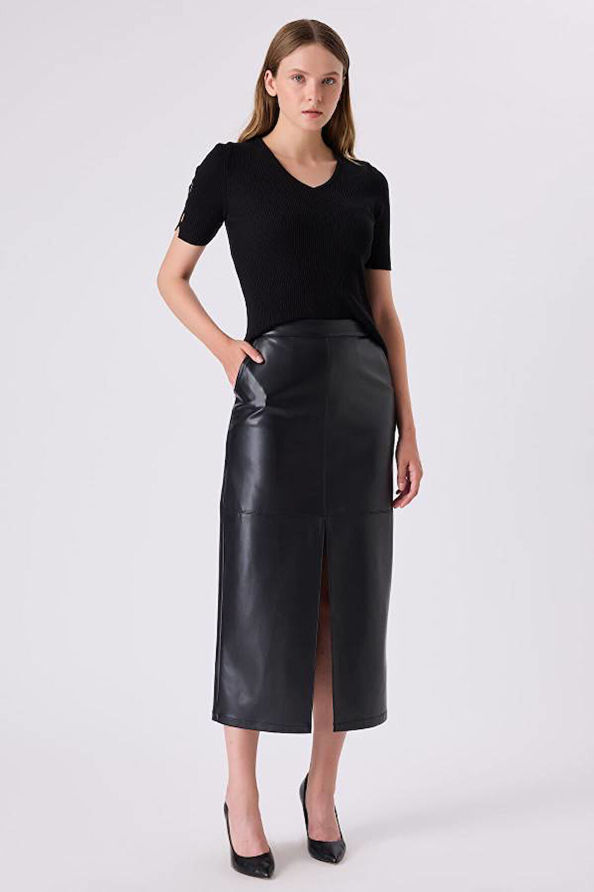 Fever Lara Yırtmaç Detaylı Kadın Deri Etek 342113013