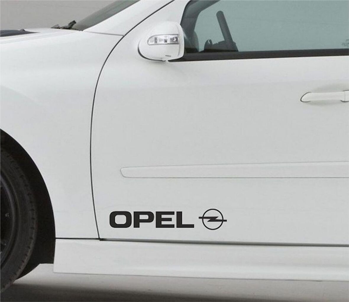 Opel Araba Sticker Yapıştırma 2 ADET