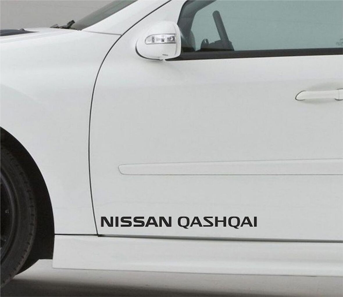 Nissan Qashqai Araba Sticker Yapıştırma 2 ADET