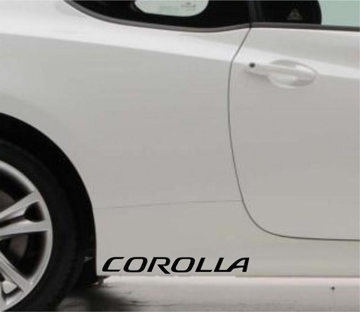 Toyota Corolla Araba Sticker Yapıştırma 2 ADET