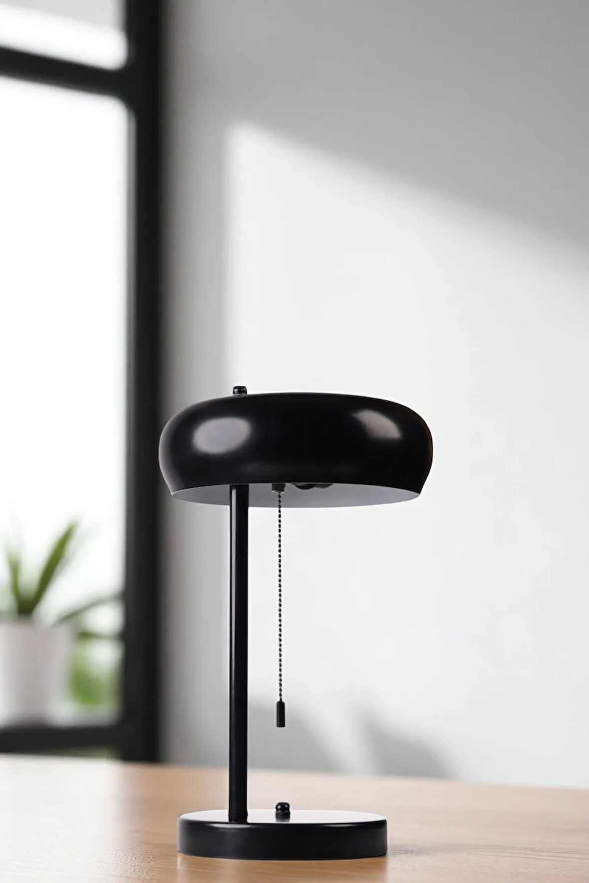 SMİTH SİYAH MASA LAMBASI