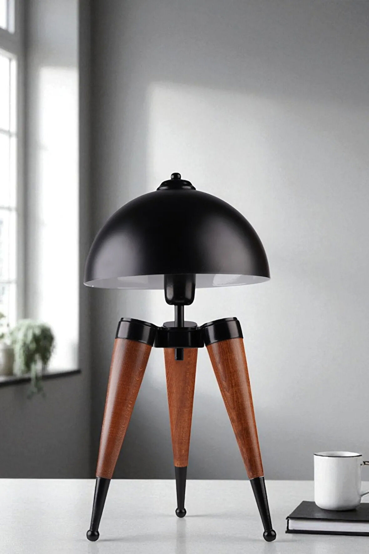STİL CEVİZ SİYAH RETRO BAŞLIKLI MASA LAMBASI