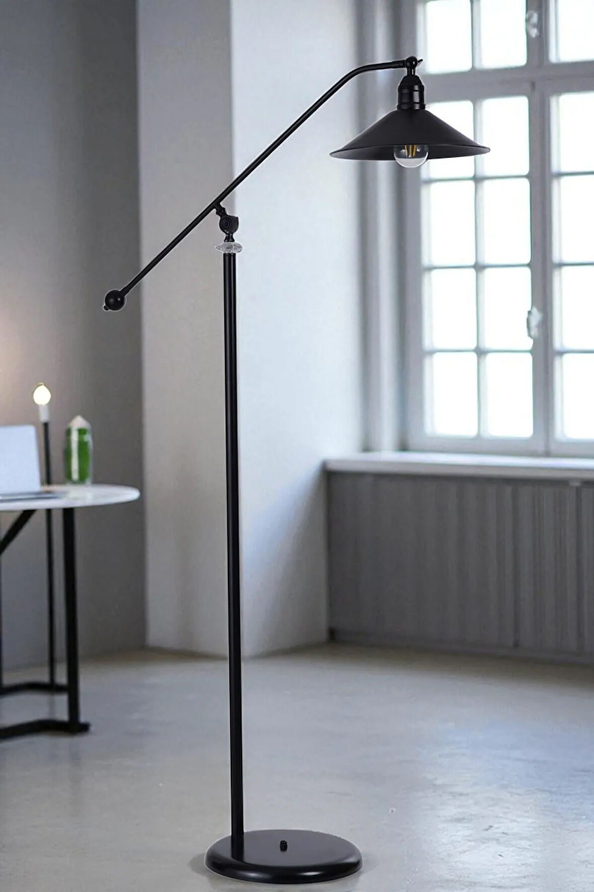 MOKA SİYAH LAMBADER METAL BAŞLIKLI