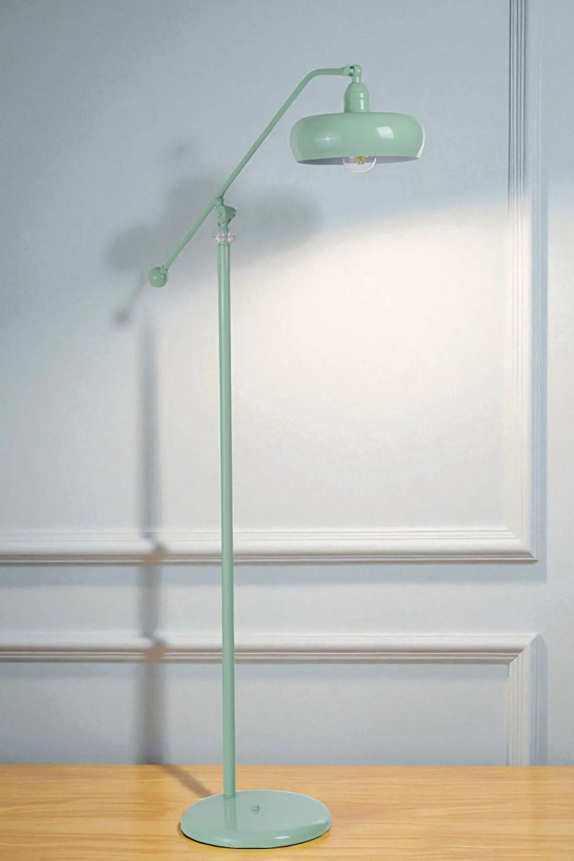 MOKA YEŞİL LAMBADER SMİTH BAŞLIKLI