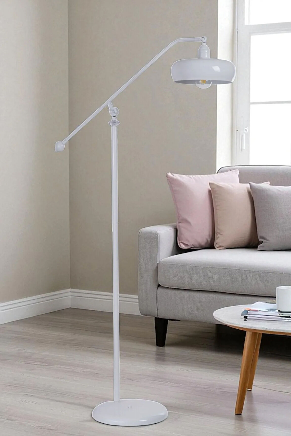 MOKA BEYAZ LAMBADER SMİTH BAŞLIKLI