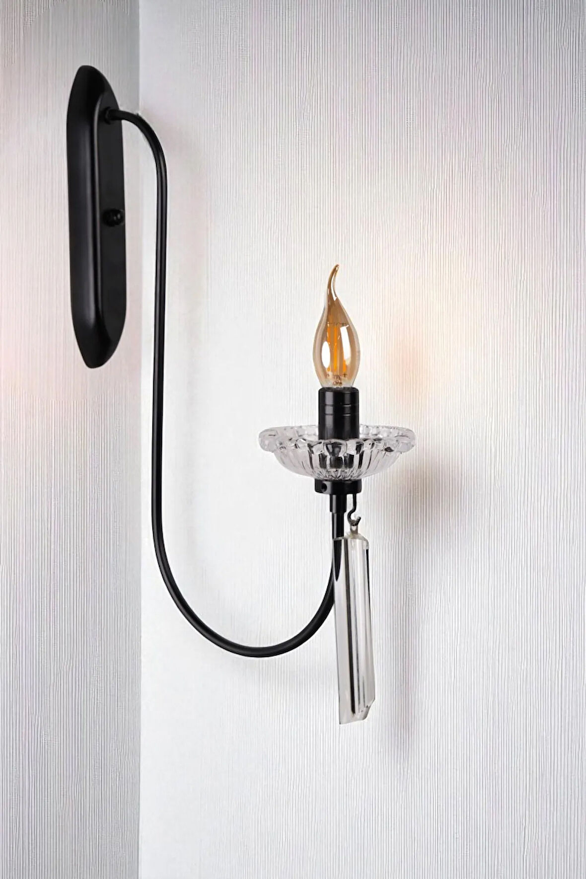 KONTES SİYAH RUSTİK APLİK