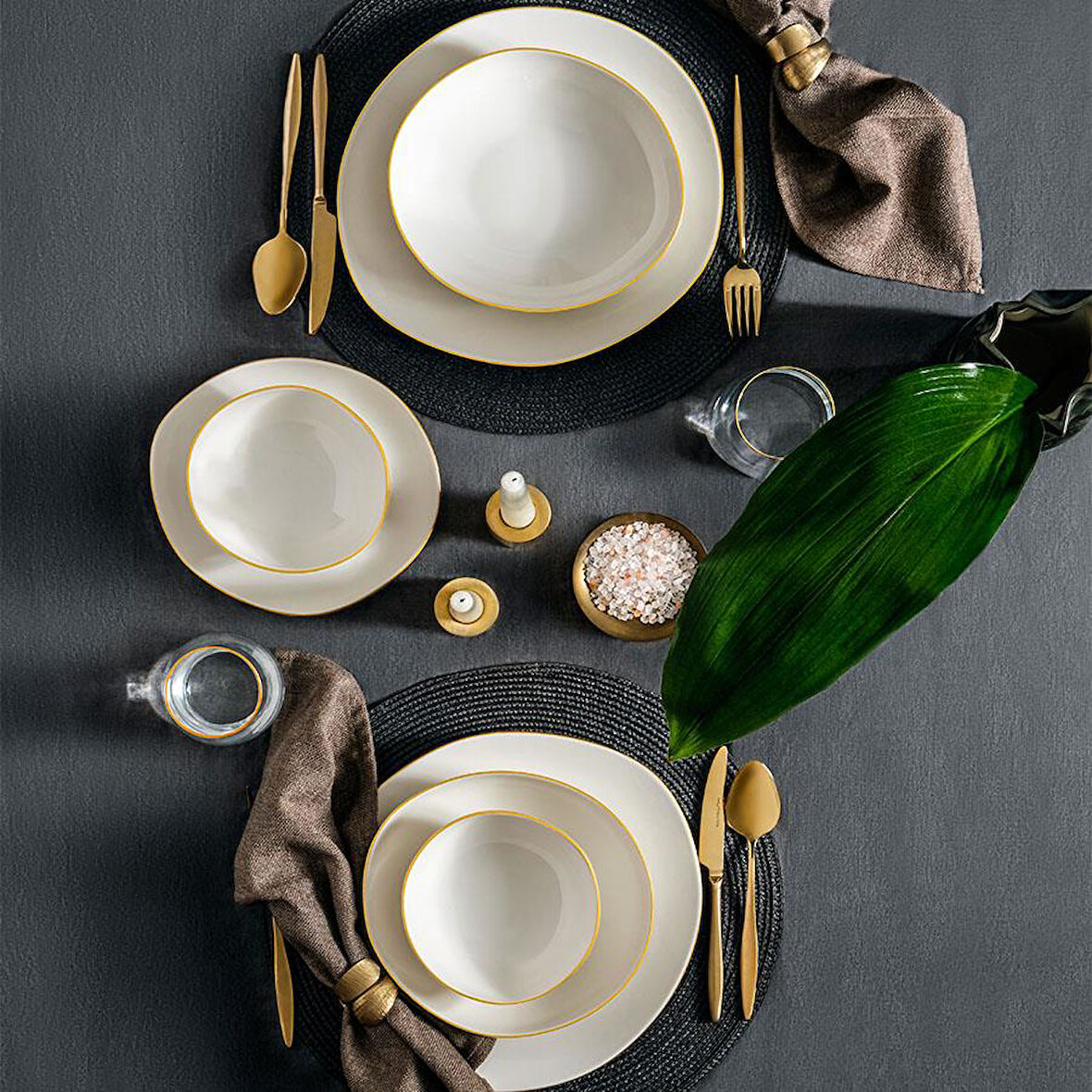 KÜTAHYA PORSELEN BONE SOHO 24 PARÇA MAT ALTIN YEMEK TAKIMI