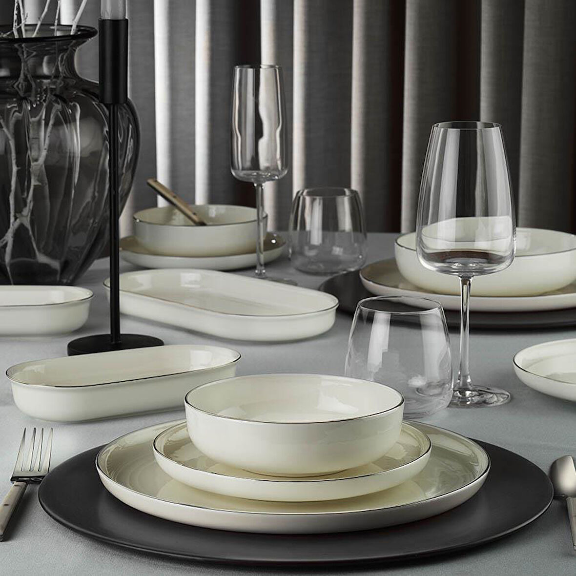 KÜTAHYA PORSELEN BONE MODERNA 26 PARÇA YEMEK TAKIMI PLATİN