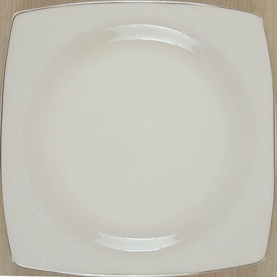 Bone Mare 62 Parça 12 Kişilik Klasik Kare Porselen Yemek Takımı