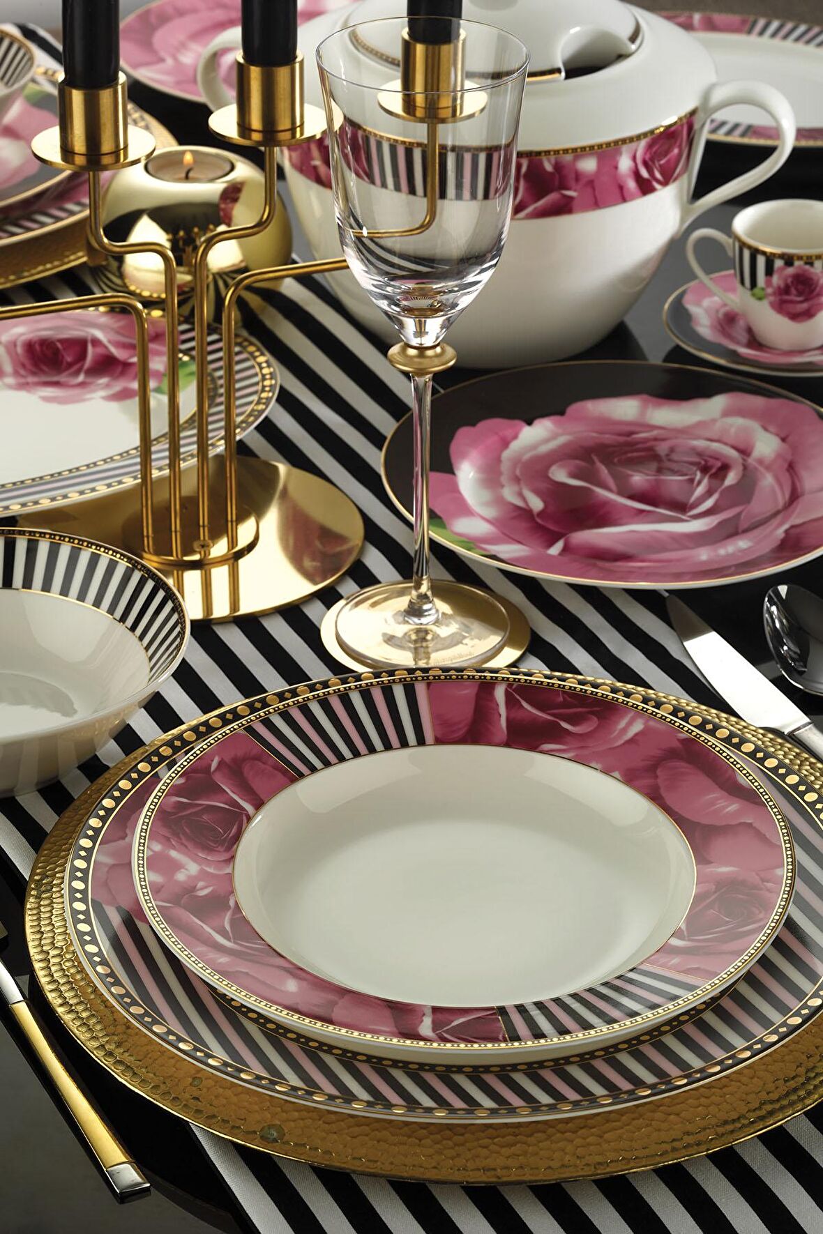 Bone Kalipso 10276 68 Parça 12 Kişilik Yemek Takımı