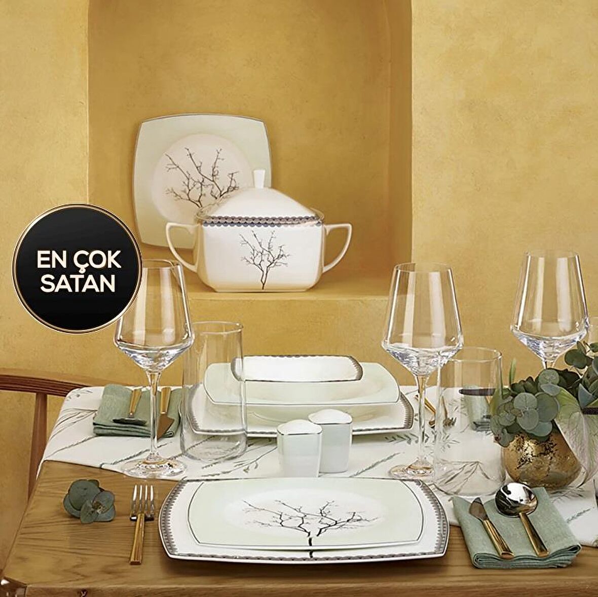 Karaca Banyan 62 Parça 12 Kişilik Modern Kare Fine Pearl Yemek Takımı 