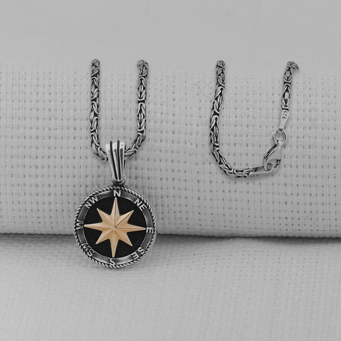 Gece Yıldızlı Pusula  925 Ayar Gümüş Erkek Kolye