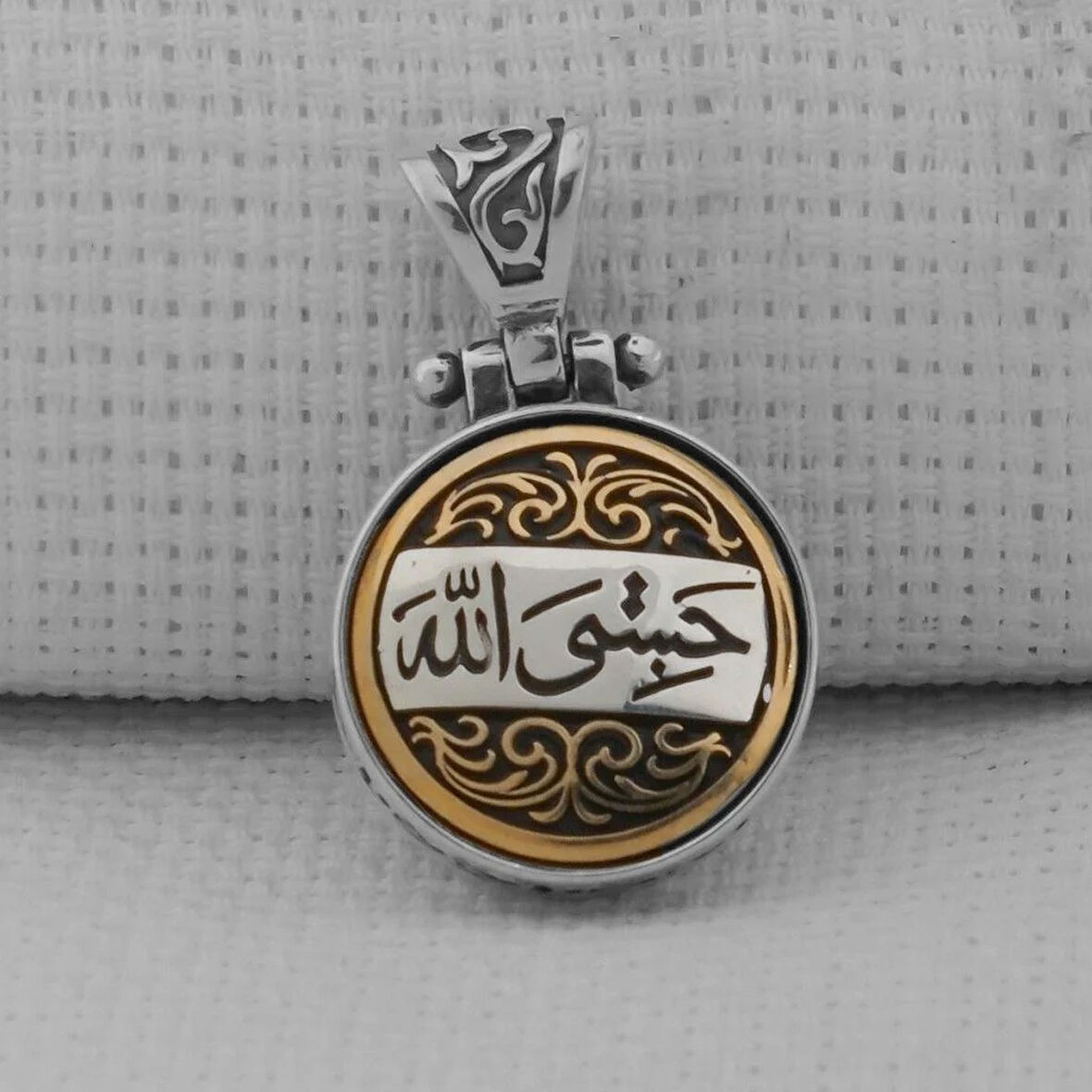 Hasbiyallah Allah Yazılı Ortası Dönen 925 Ayar Gümüş Erkek Kolye Ucu