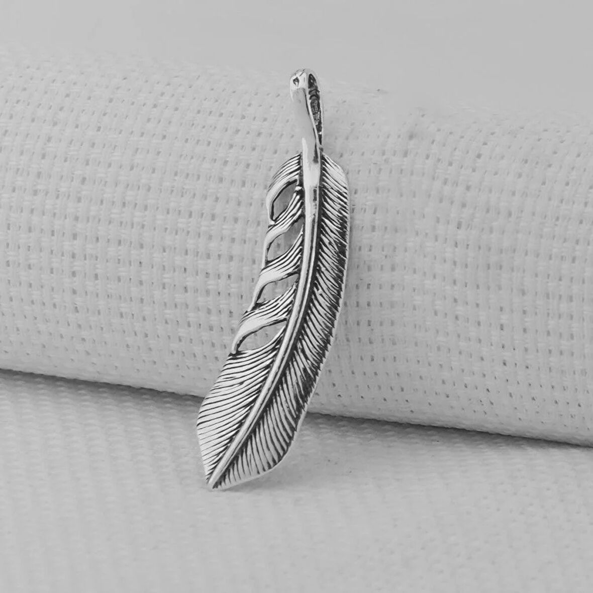 Kuş Tüyü 925 Ayar Gümüş Erkek Kolye Ucu