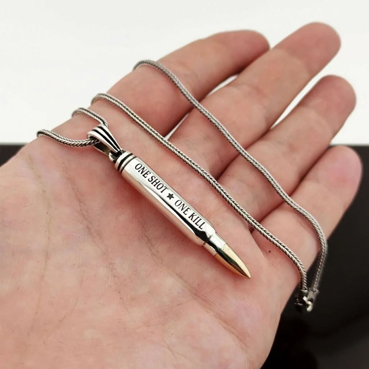 Mermi Tasarımlı One Shot One Kill Yazılı 925 Ayar Gümüş Erkek Kolye