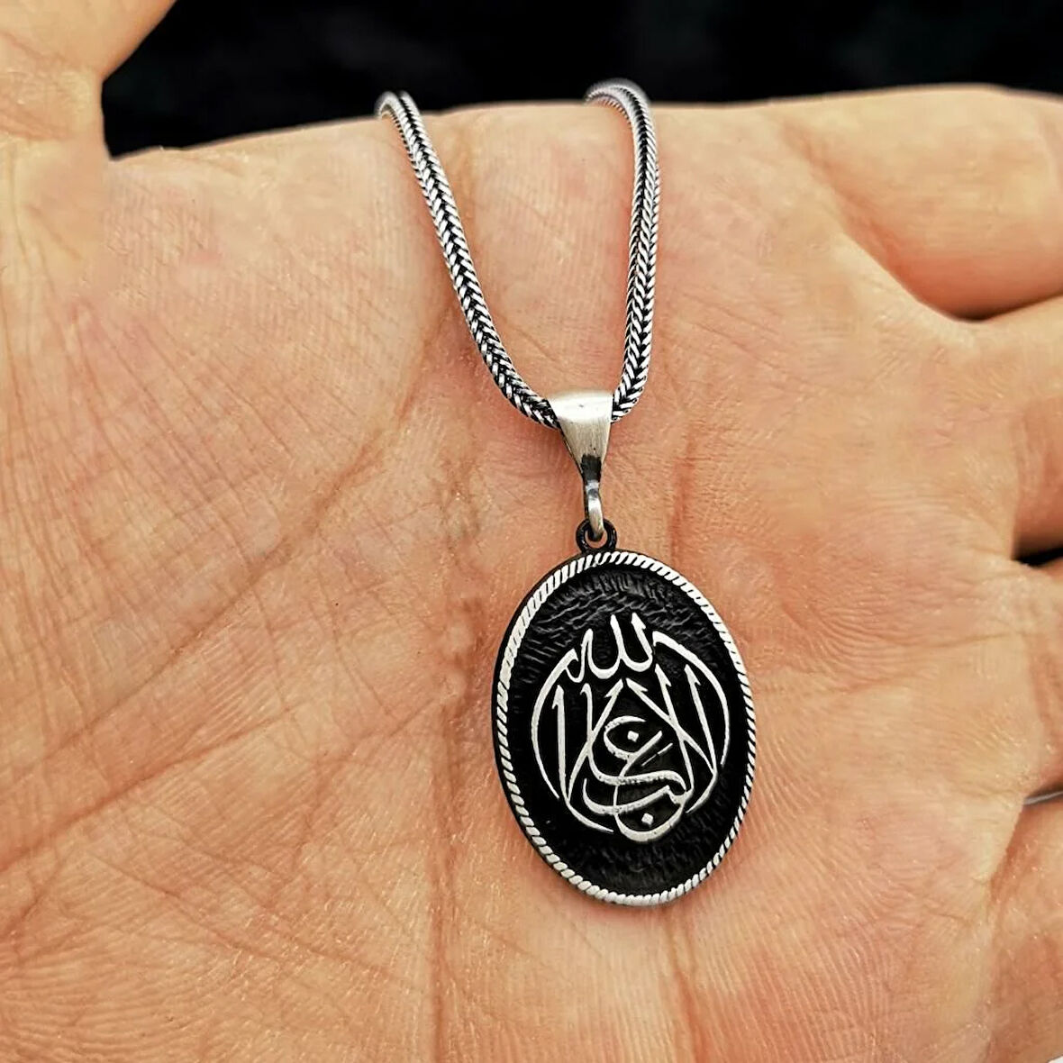 Kalın Zincirli La Galibe İllallah Allah Tan Başka Galip Yoktur 925 Ayar Gümüş Erkek Kolye