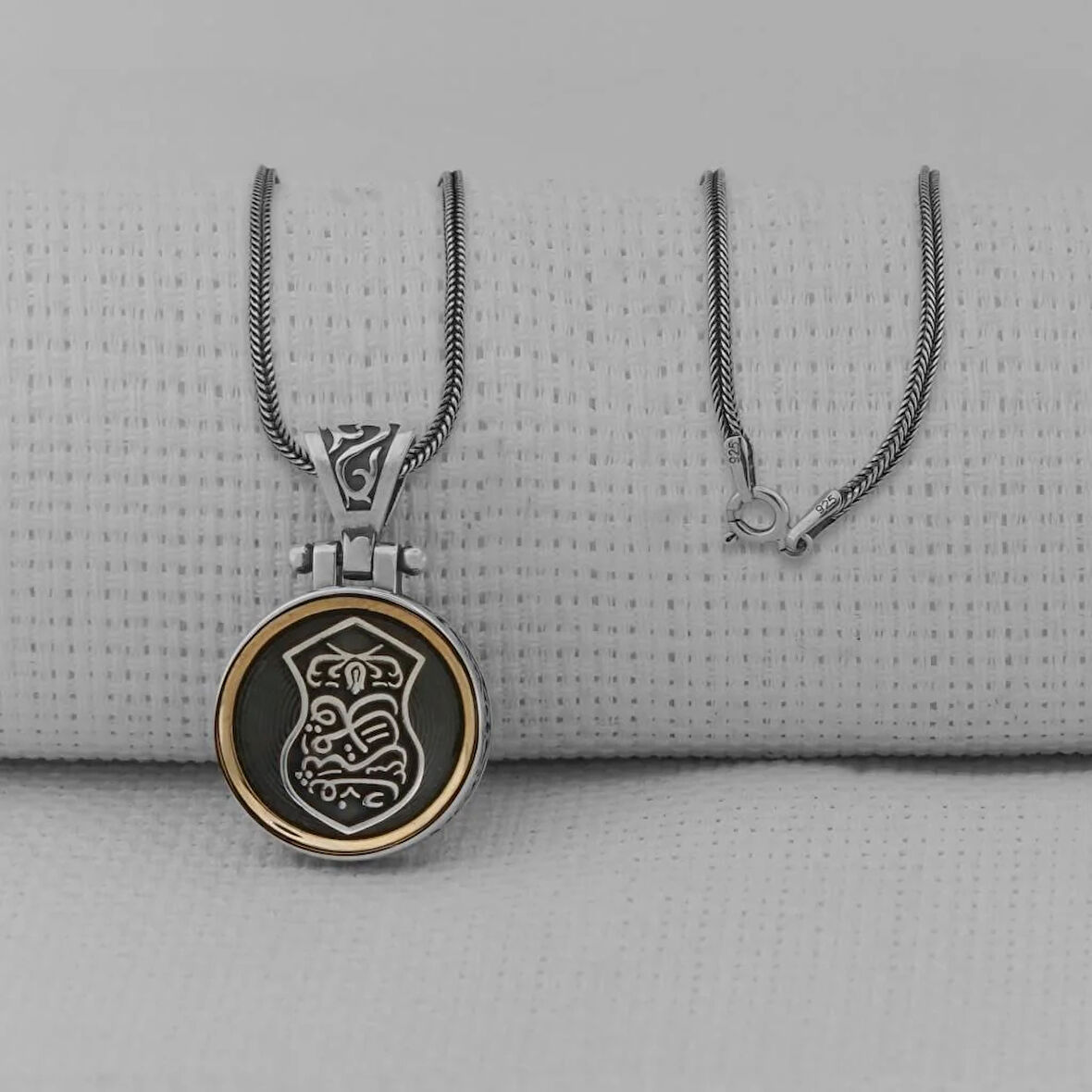 Nali Şerif Motifli Ortası Dönen  925 Ayar Kalın Zincirli Gümüş Erkek Kolye