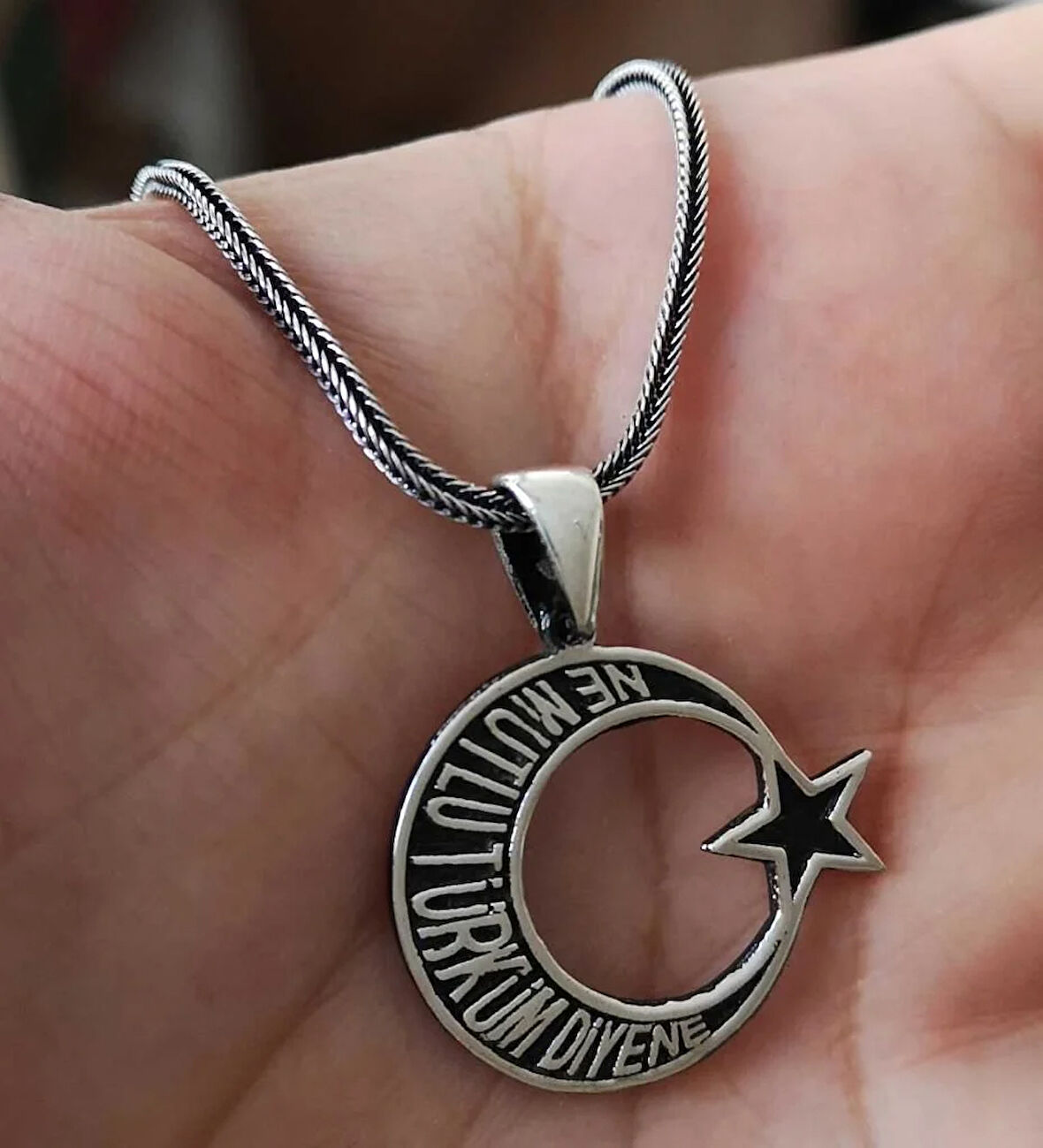 Ne Mutlu Türküm Diyene Yazılı 925 Ayar Gümüş Erkek Kolye