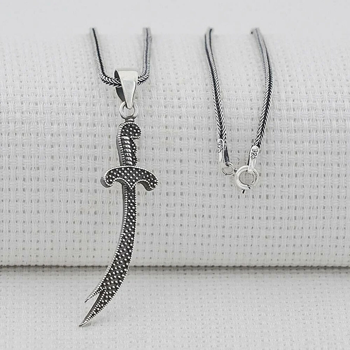 Zülfikar Tasarımlı 925 Ayar Gümüş Erkek Kolye