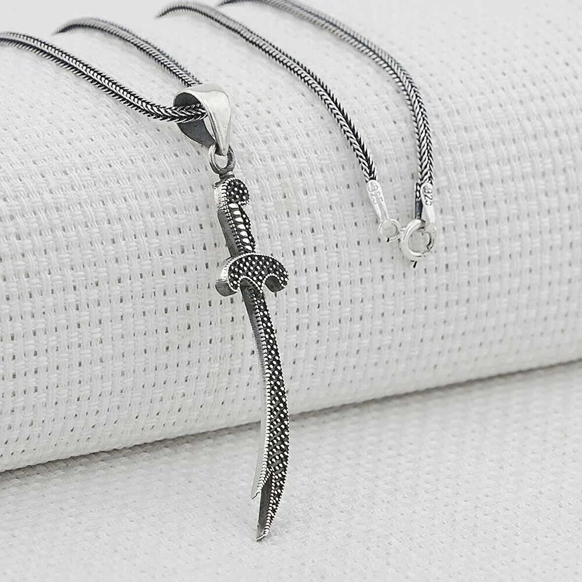 Zülfikar Tasarımlı 925 Ayar Gümüş Erkek Kolye