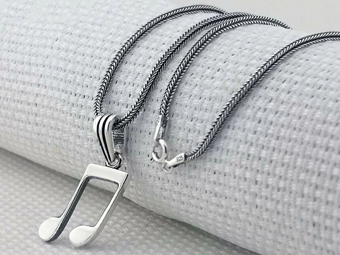 Nota Tasarımlı 925 Ayar  Gümüş Erkek Kolye