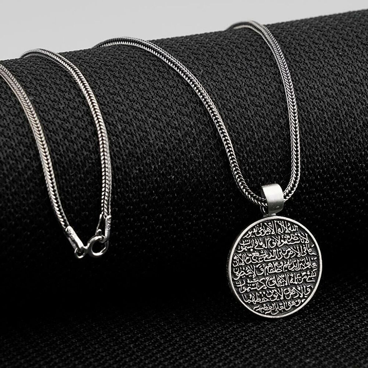 Ay Yıldız Tasarımlı Kelimeyi Tevhid Yazılı 925 Ayar Gümüş Erkek Kolye