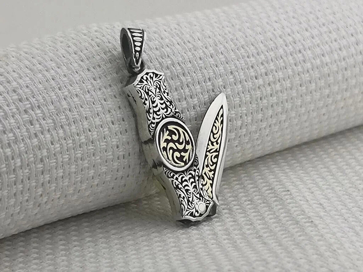 Cakı Özel Tasarımlı Özel İşlemeli  925 Ayar Gümüş Erkek Kolye Ucu