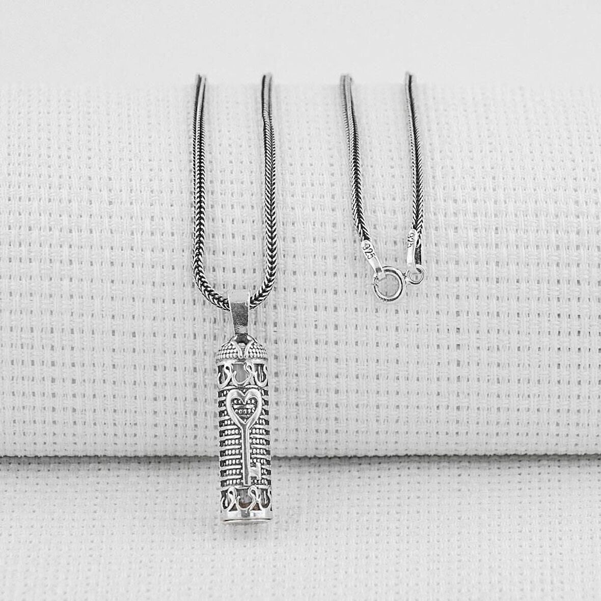 Kalp Anahtar Dualı Cevşen 925 Ayar Gümüş Erkek Kolye