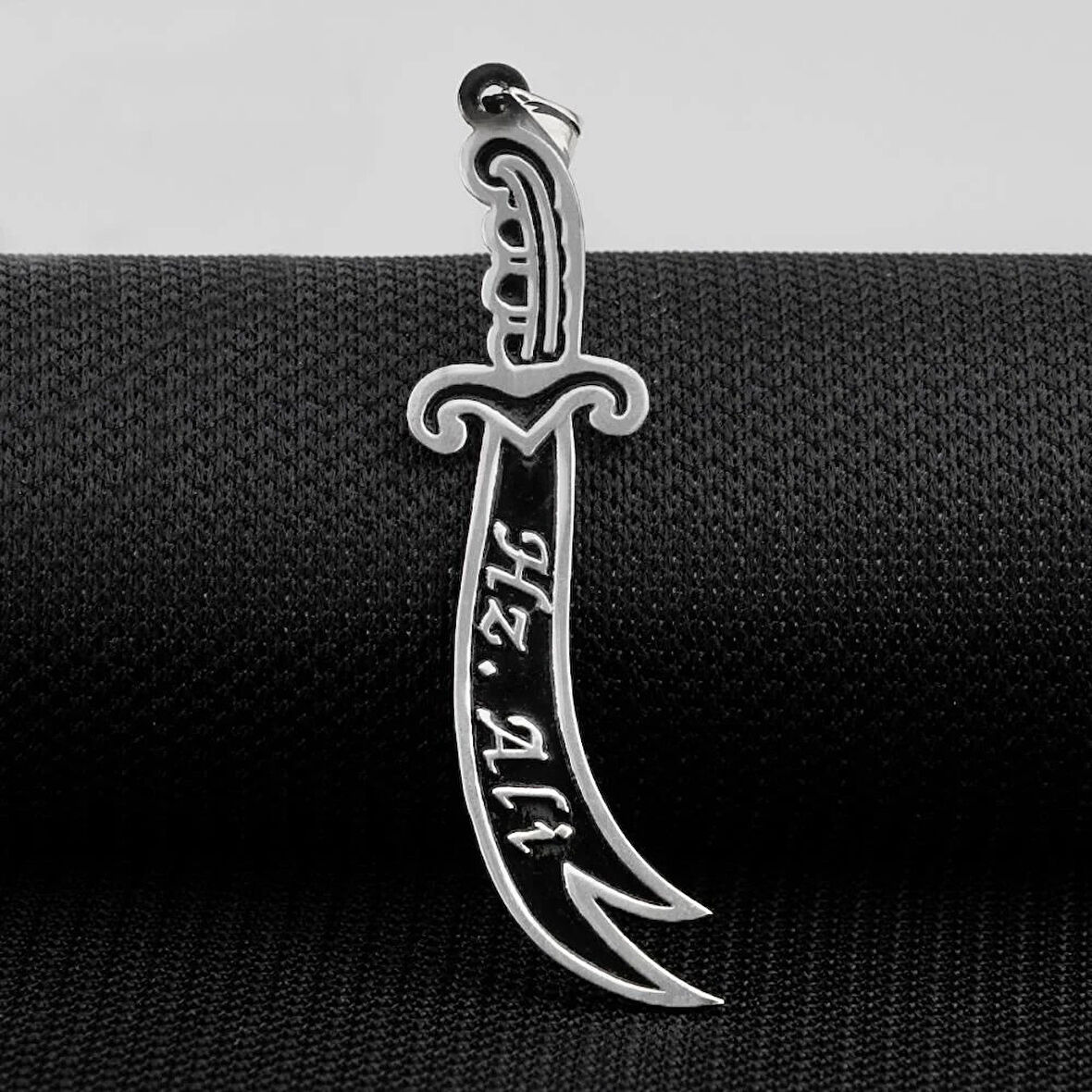 Hz Ali Yazılı Zulfikar Büyük Boy 925 Ayar Gümüş Erkek Kolye Ucu