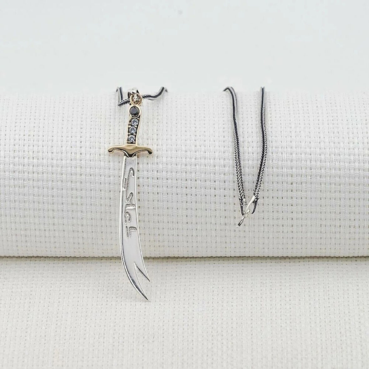 Hz Ali Yazılı Zulfikar Kalın Zincirli 925 Ayar Gümüş Erkek Kolye