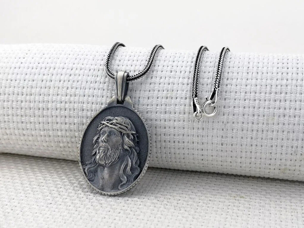 Hz İsa Dikenli Taçlı Üç Boyutlu 925 Ayar Gümüş Erkek Kolye