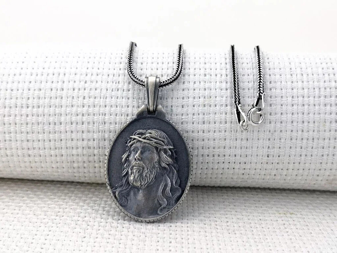 Hz İsa Dikenli Taçlı Üç Boyutlu 925 Ayar Gümüş Erkek Kolye