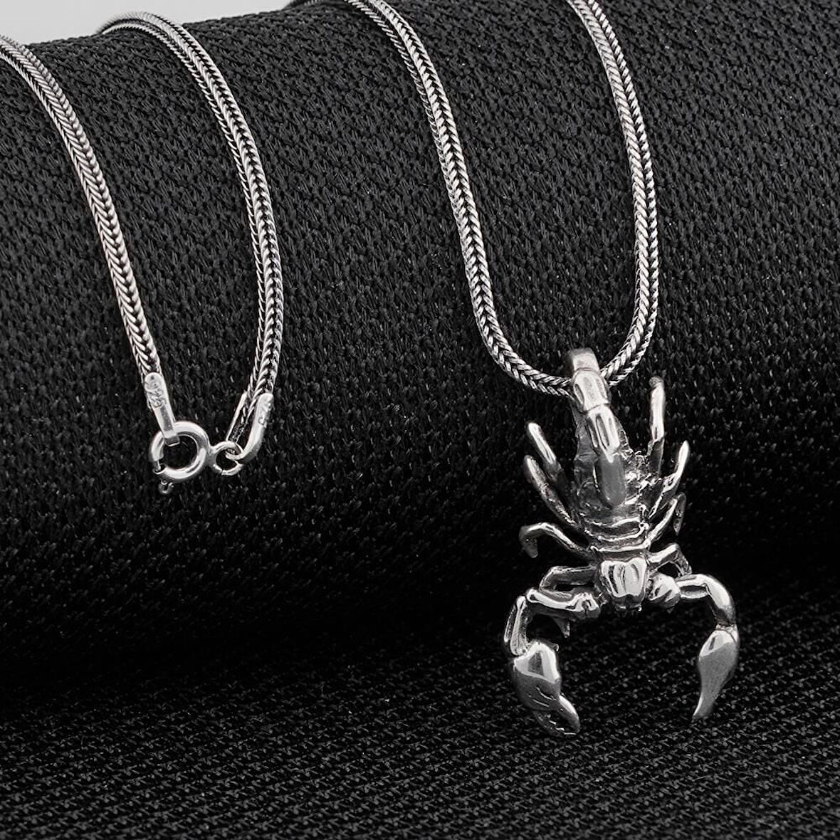 AkrepTasarım 925 Ayar Gümüş Erkek Kolye