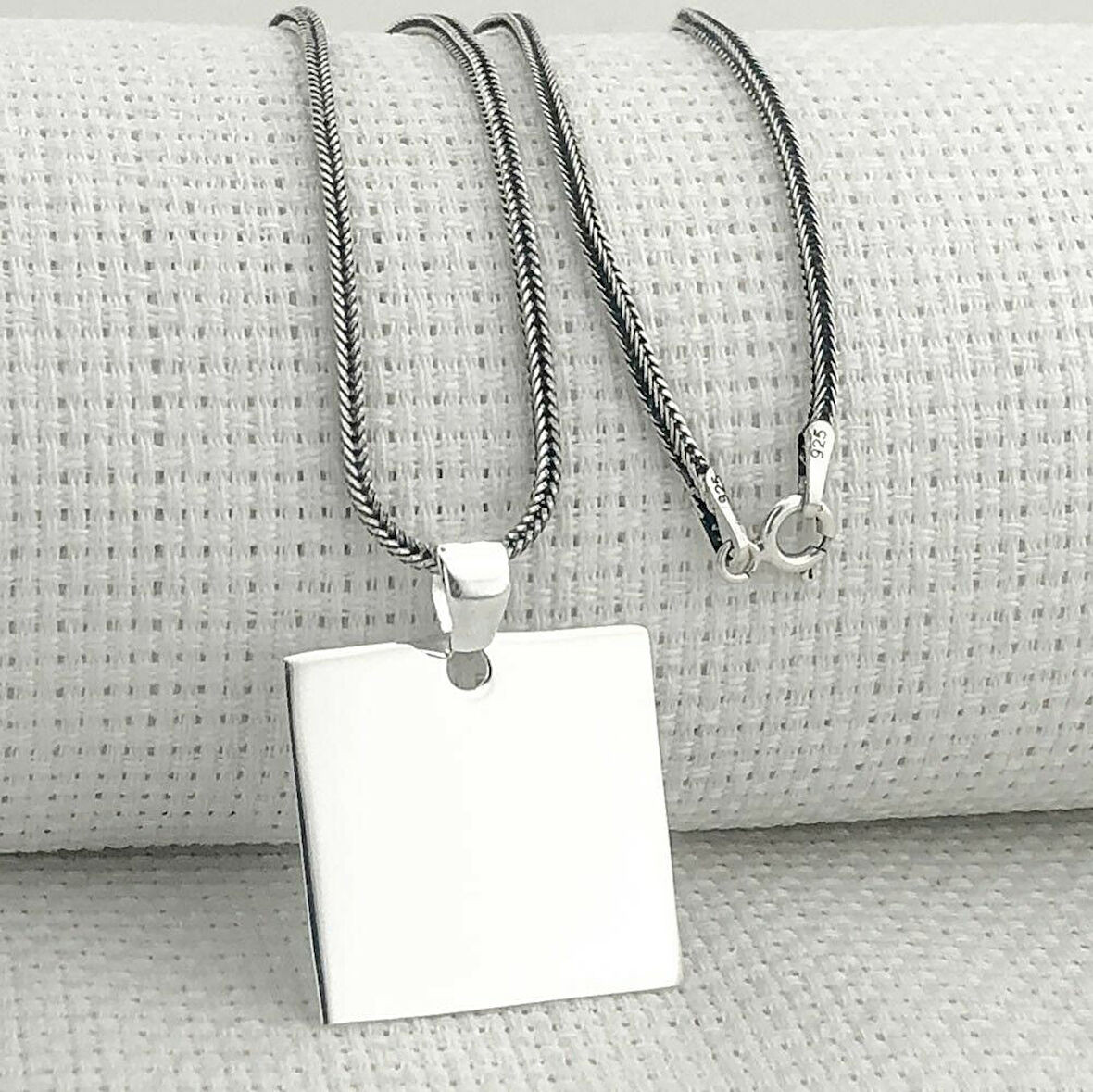 Kare Düz Parlak 925 Ayar Gümüş Erkek Kolye