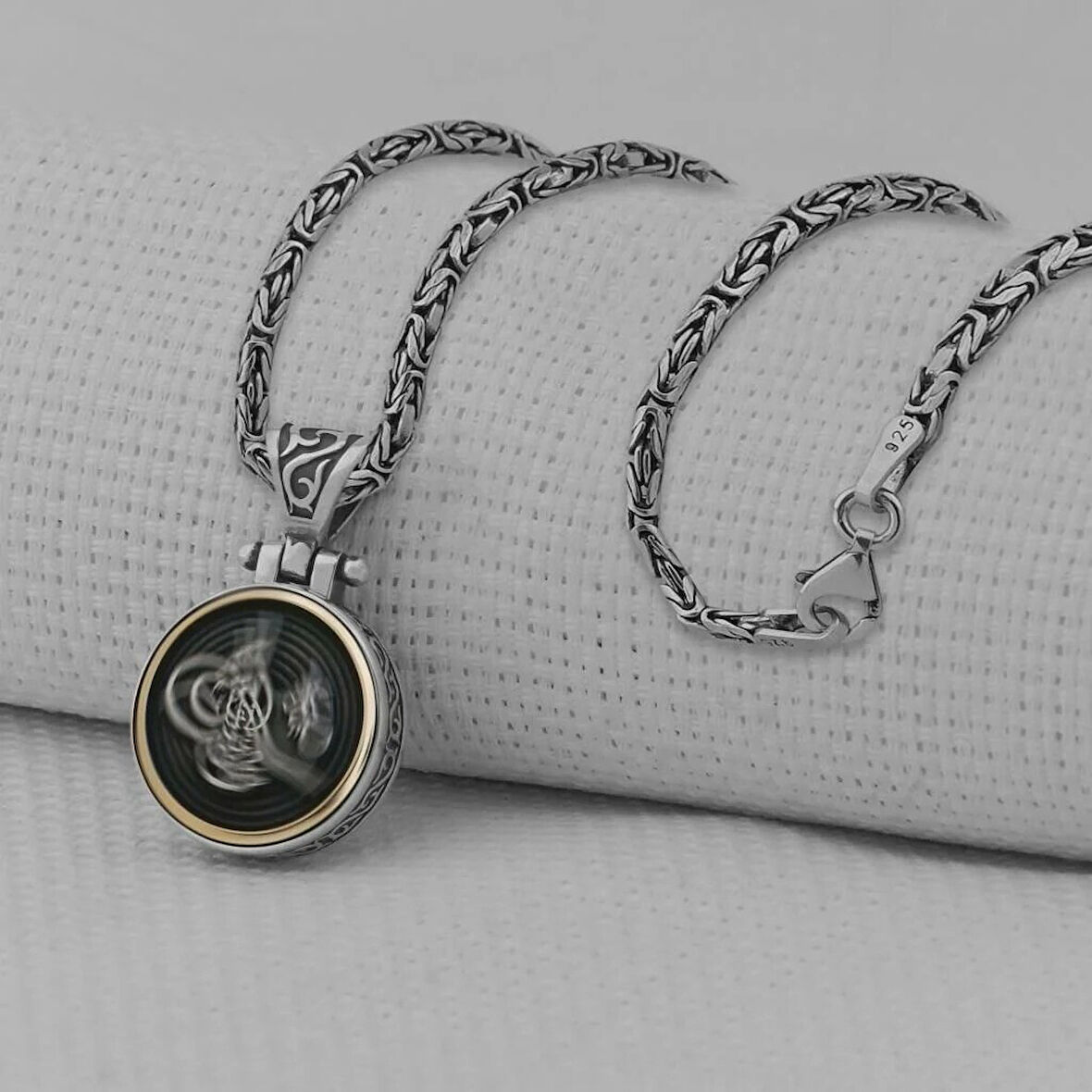 Osmanlı Tuğrası Ortası Dönen 925 Ayar Gümüş Erkek Kolye