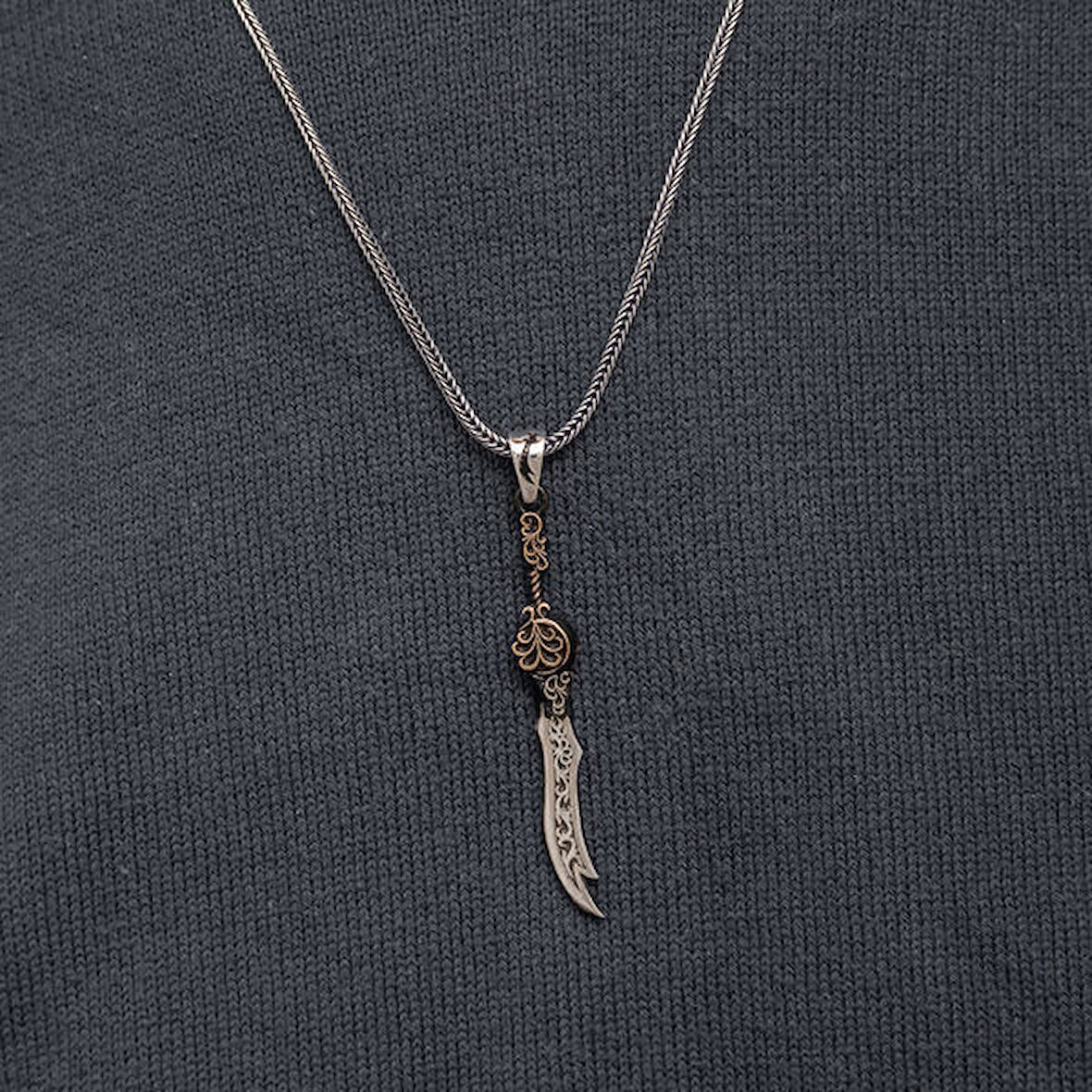 Desenli Zulfikar 925 Ayar Gümüş Erkek Kolye