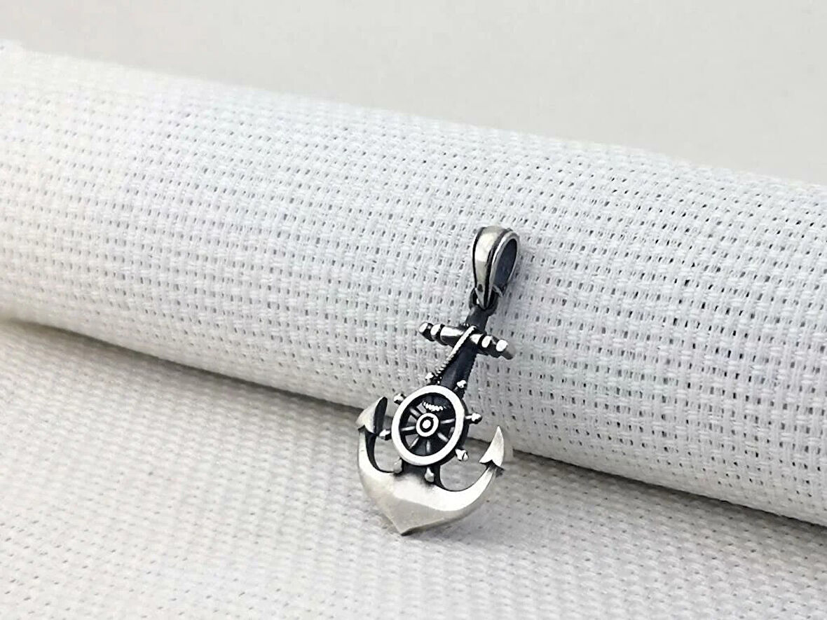 Çapa Dümen Tasarımlı 925 Ayar Gümüş Erkek Kolye Ucu