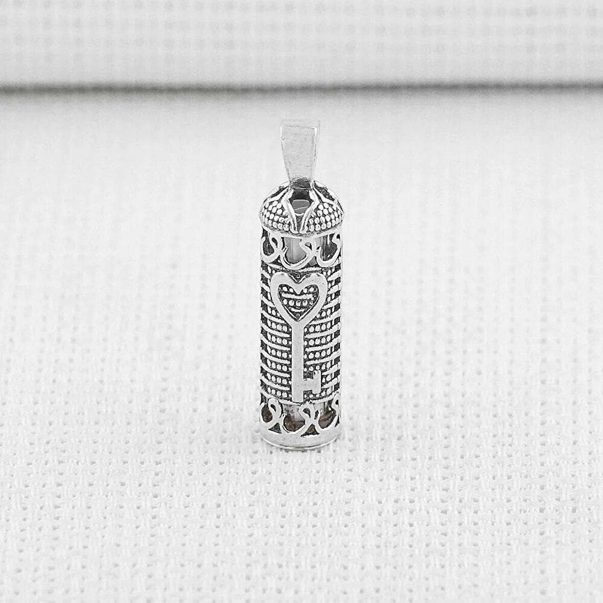 Kalp Anahtar Dualı Cevşen 925 Ayar Gümüş Erkek Kolye