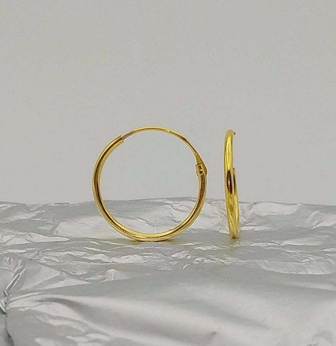 İNCE HALKA GOLD 925 AYAR GÜMÜŞ KÜPE