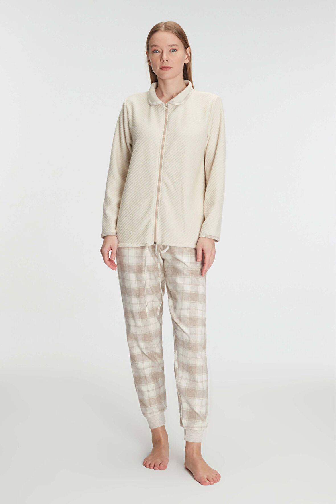 Anıl 11210 Kadın Fermuarlı Uzun Kol Sweatshirt Pantolon Takım Viskon ve Pamuklu Pijama Takımı MAN11210